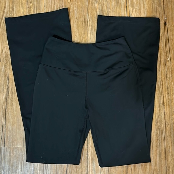 Madewell Flare Leggings - Picture 1 of 3